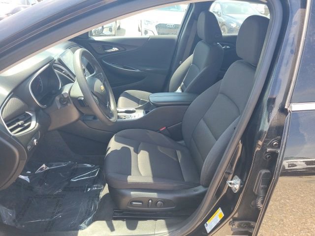 Used 2025 Chevrolet Malibu LT FWD image 17