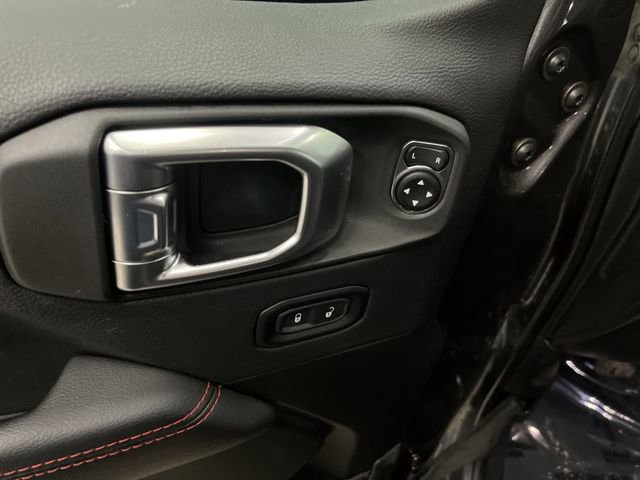 Used 2021 Jeep Wrangler Unlimited Rubicon AWD/4WD image 28