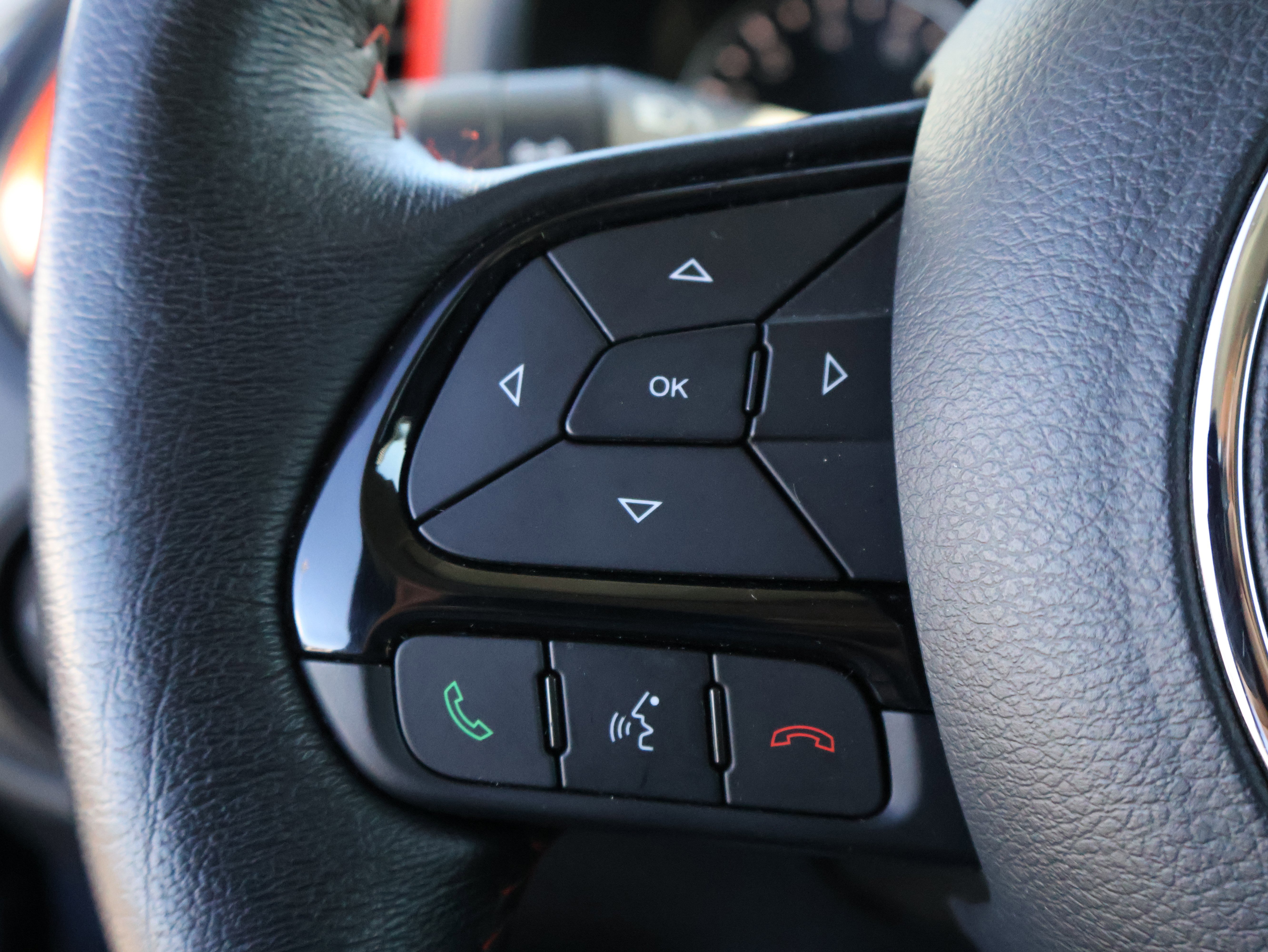 Used 2022 Jeep Renegade Trailhawk image 40