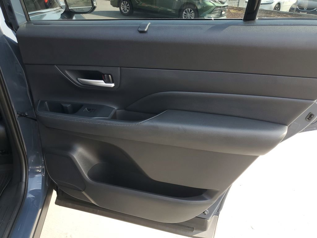 Used 2024 Toyota Grand Highlander AWD image 32