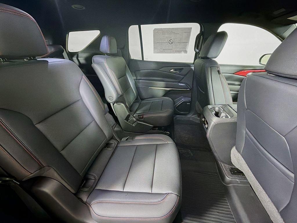 New 2026 Chevrolet Traverse Z71 w/ Enhanced Driving Package AWD/4WD image 24