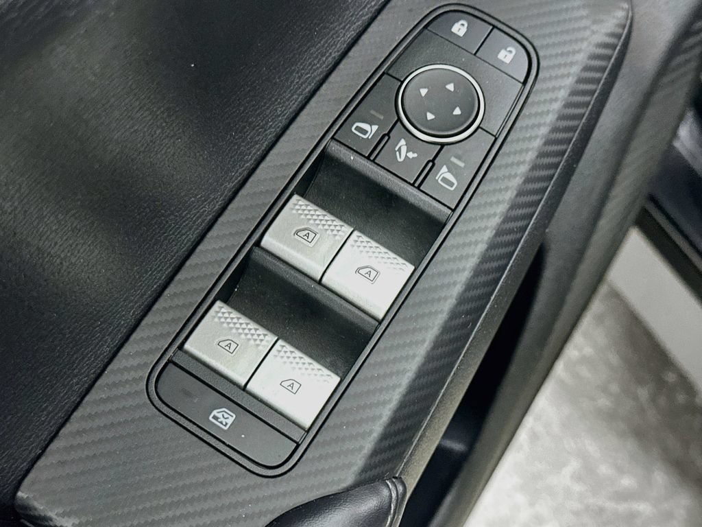 Used 2023 Mitsubishi Outlander SE AWD/4WD image 23