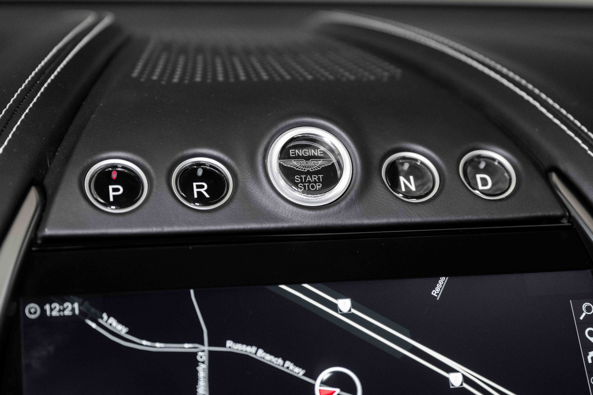 Used 2024 Aston Martin DBX 707 image 28