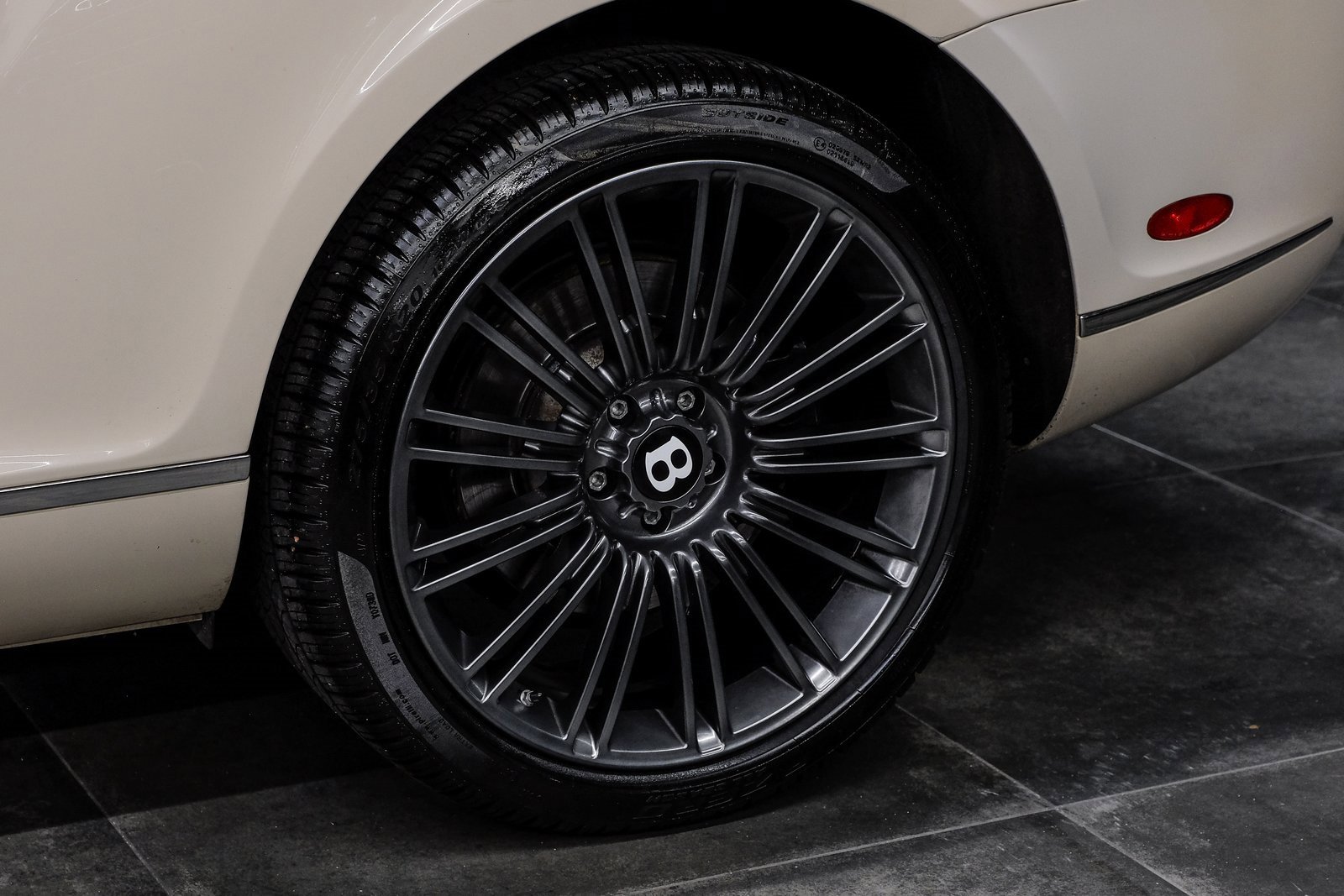 Used 2009 Bentley Continental GT image 62