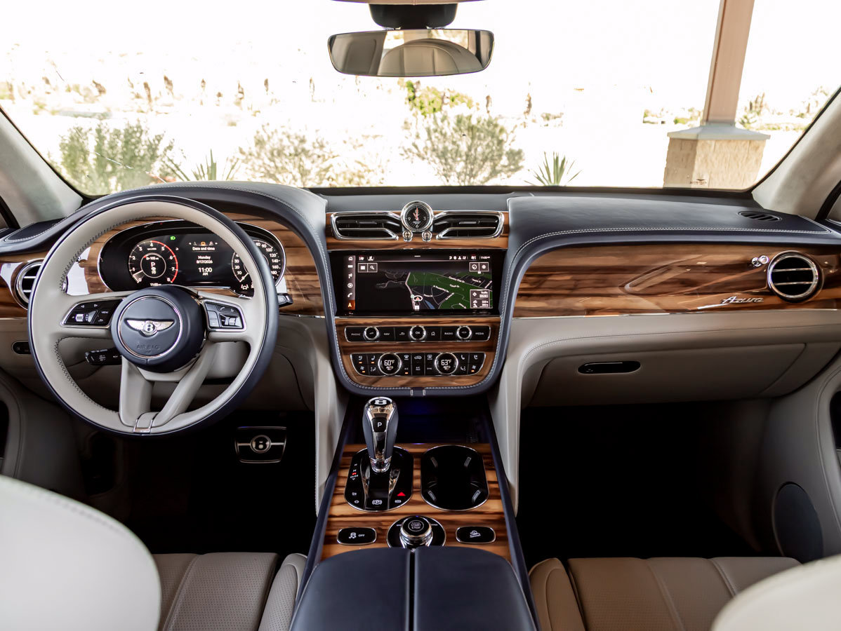 Certified 2024 Bentley Bentayga AWD/4WD image 4