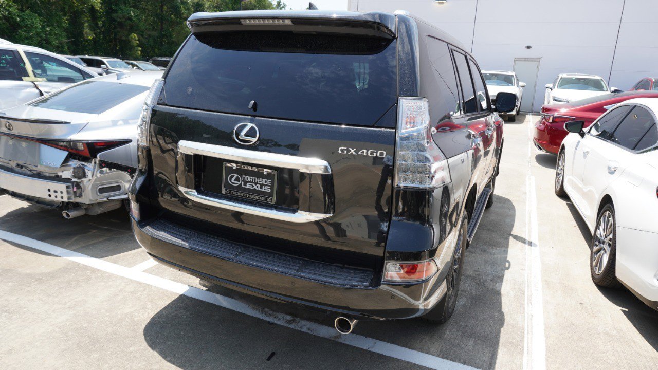 Certified 2023 Lexus GX 460 Premium w/ Premium Package AWD/4WD image 5