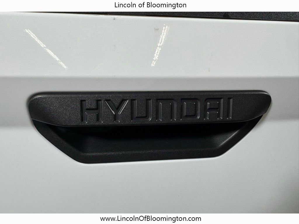 Used 2022 Hyundai Santa Cruz SEL Premium image 25