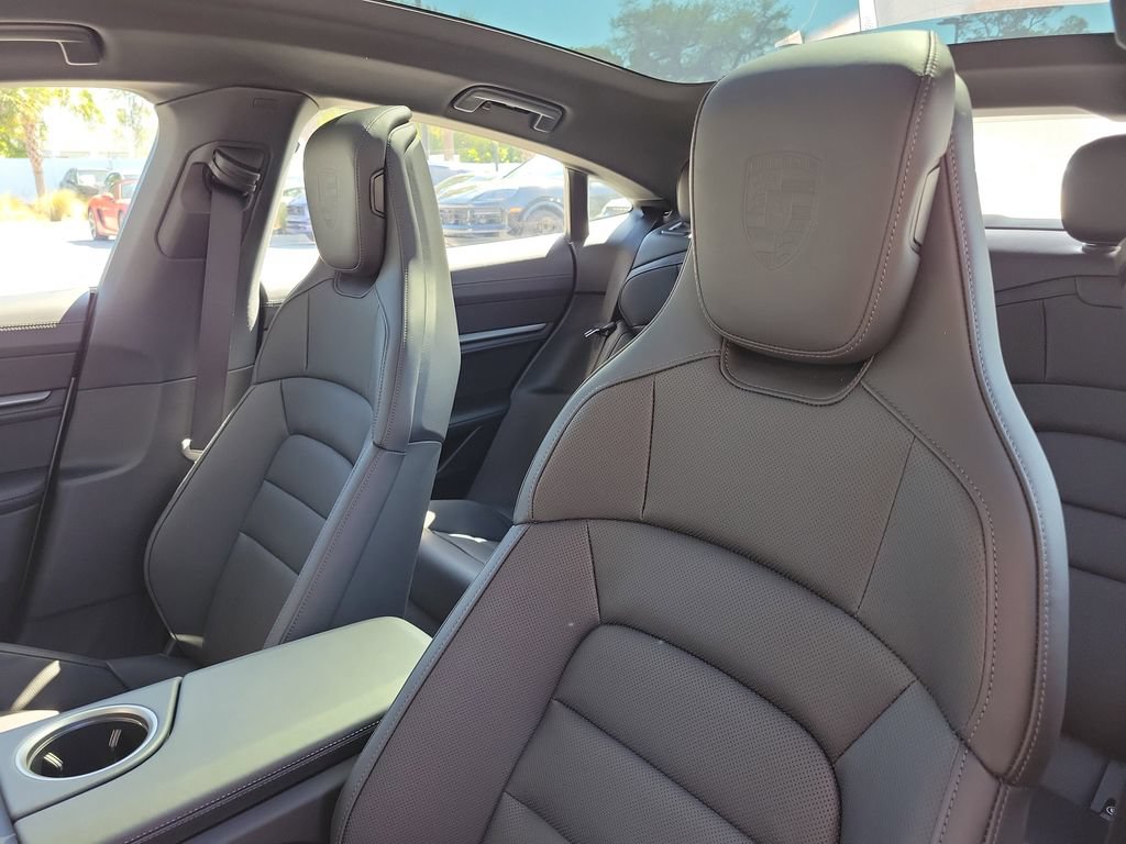 New 2026 Porsche Taycan 4S AWD/4WD image 5