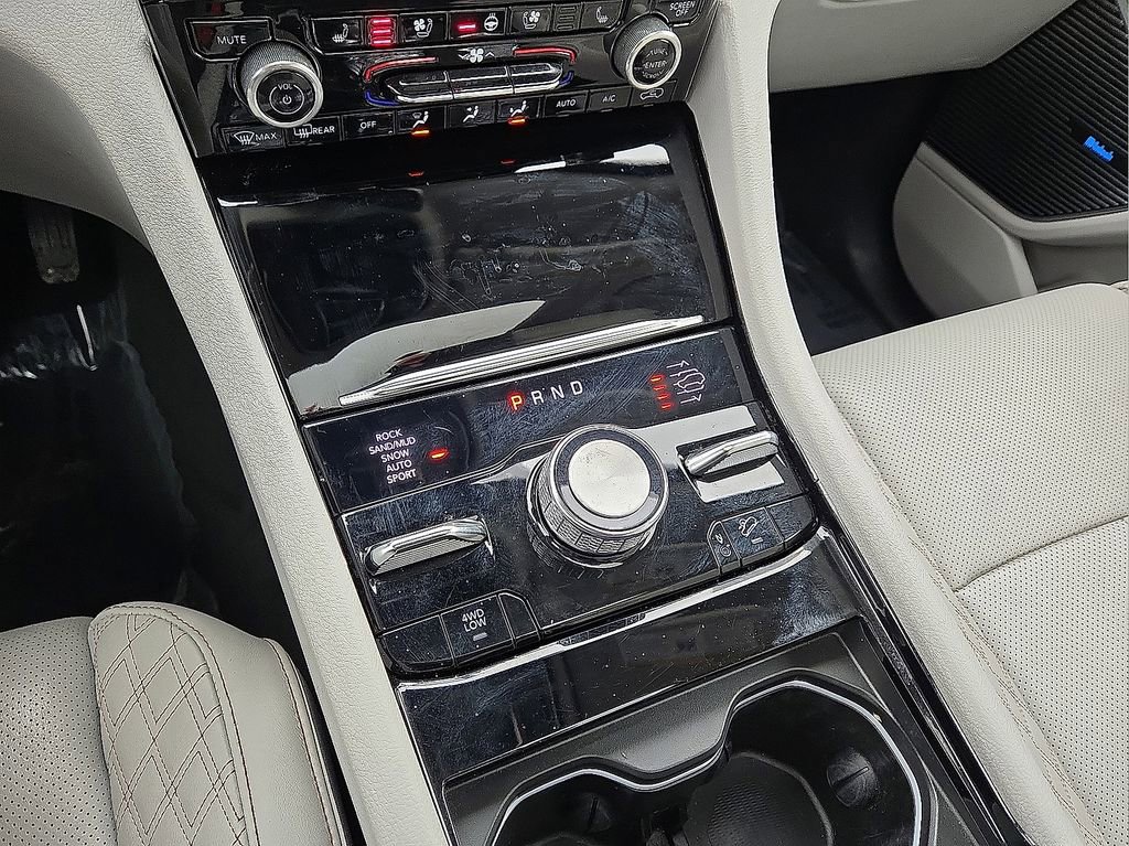 Used 2022 Jeep Grand Cherokee Summit w/ Advanced Protech Group IV image 31