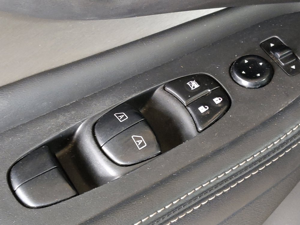 Used 2021 Nissan Murano SV image 27