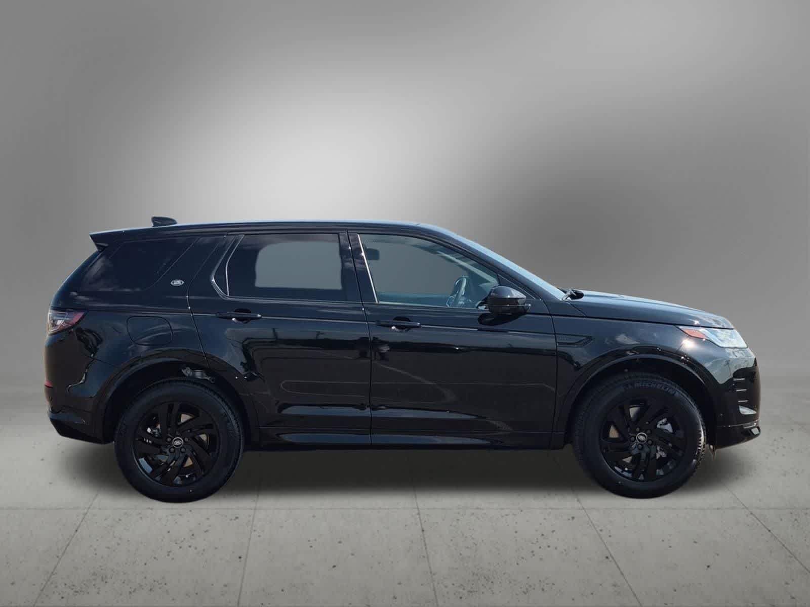 New 2026 Land Rover Discovery Sport Landmark AWD/4WD image 7