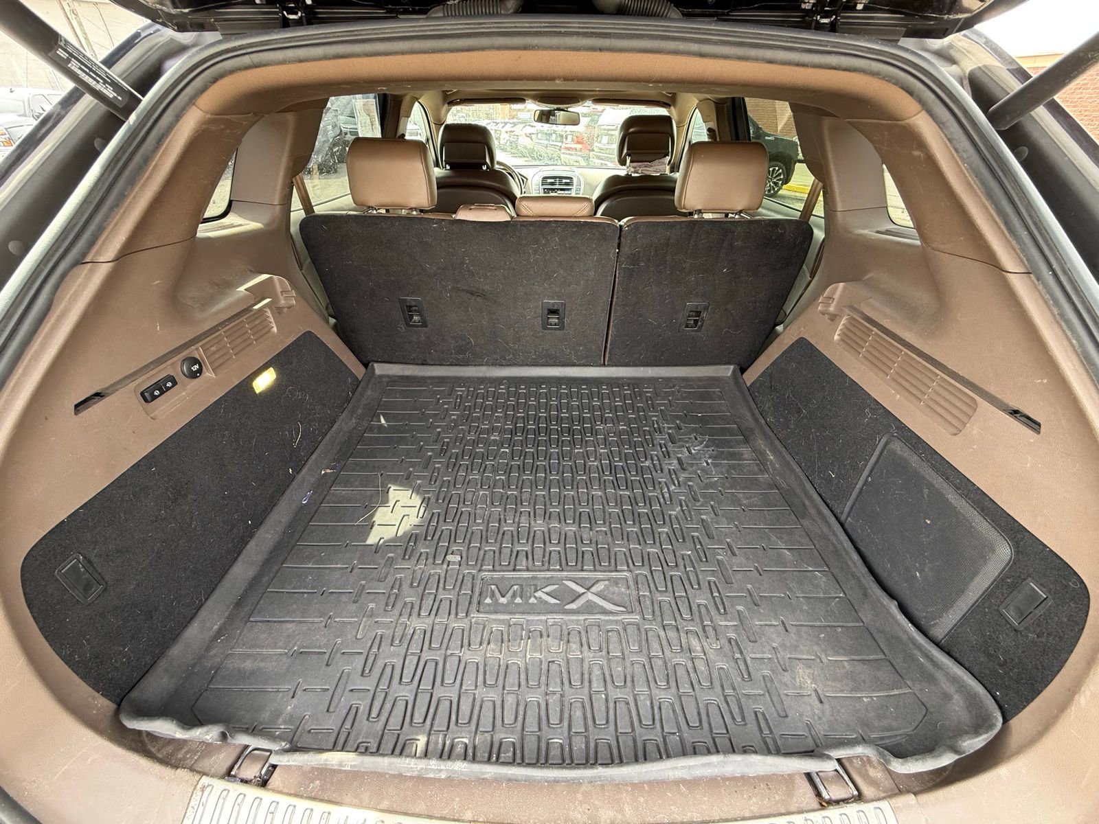 Used 2016 Lincoln MKX Reserve w/ Luxury Package image 23
