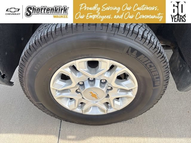 Used 2024 Chevrolet Silverado 2500 LTZ w/ LTZ Plus Package AWD/4WD image 33