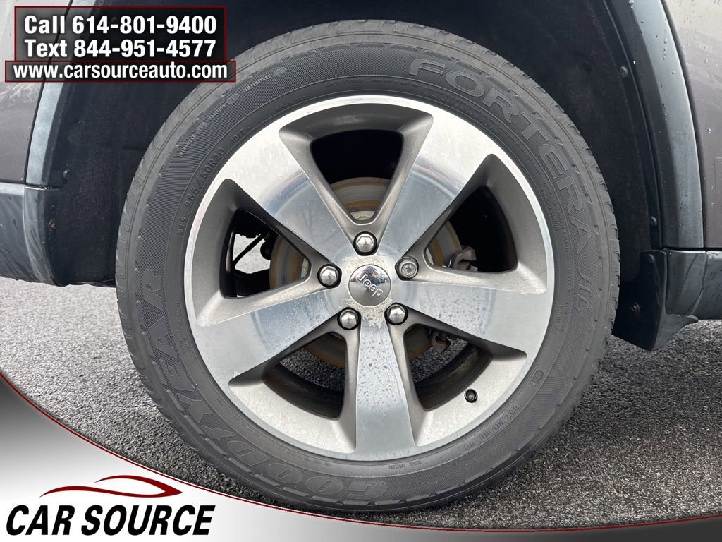 Used 2015 Jeep Grand Cherokee Limited w/ Trailer Tow Group IV image 46