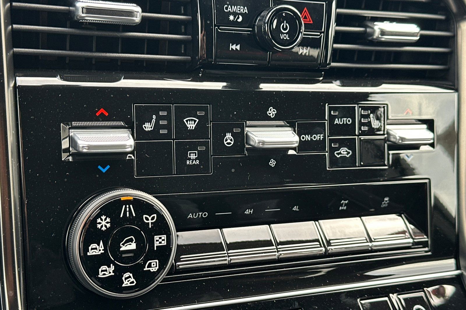 New 2026 Nissan Armada PRO-4X AWD/4WD image 26