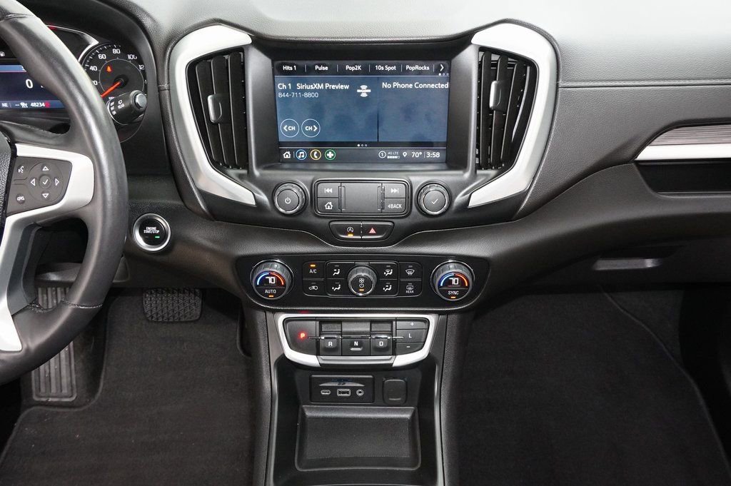 Used 2022 GMC Terrain SLT w/ Tech Package image 15
