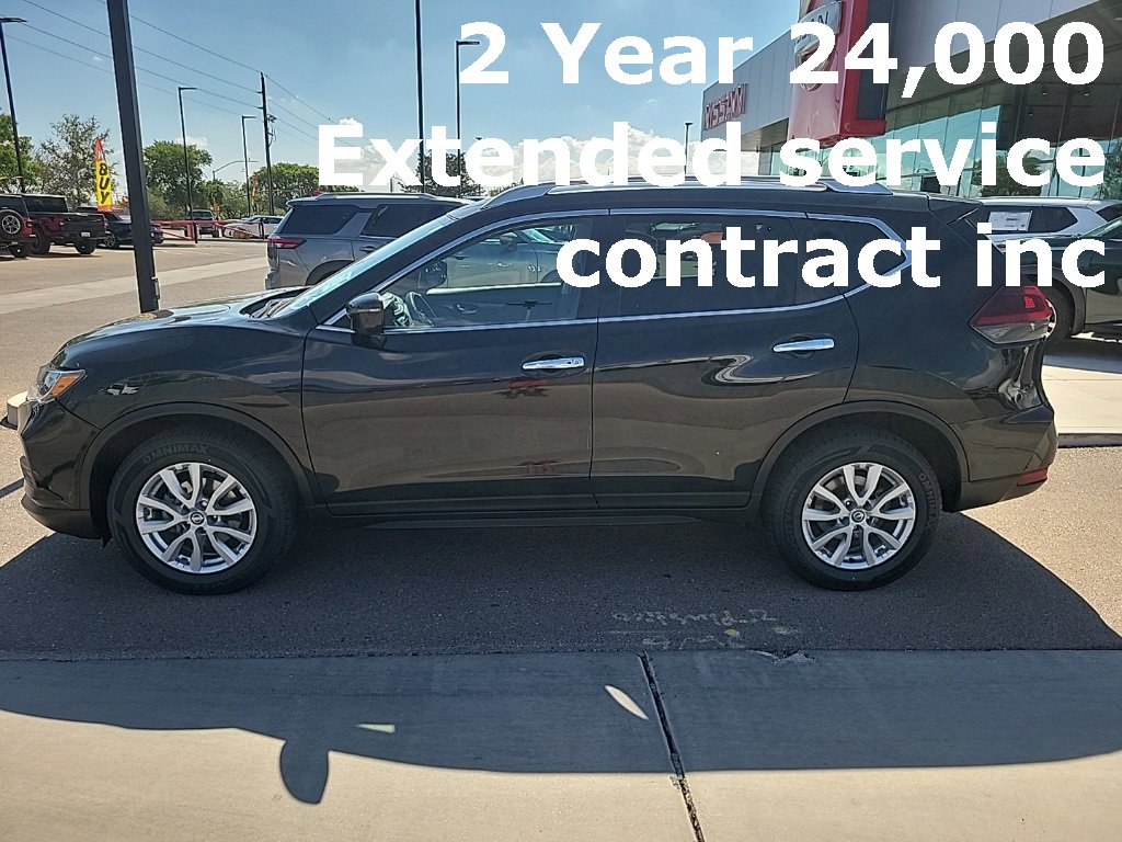 Used 2019 Nissan Rogue SV image 4