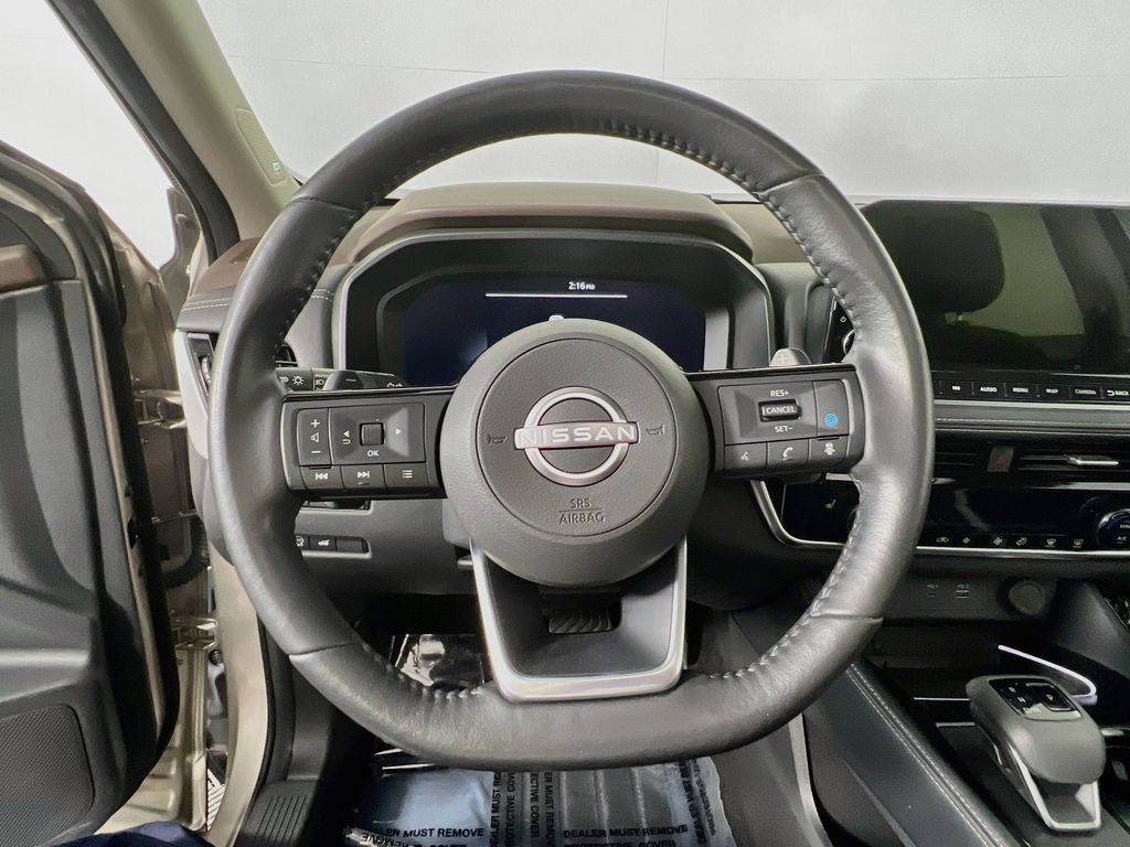 Used 2023 Nissan Rogue Platinum AWD/4WD image 10