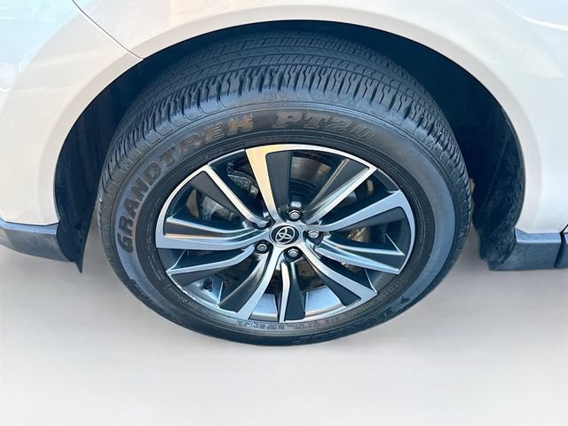 Used 2023 Toyota Venza LE AWD/4WD image 38