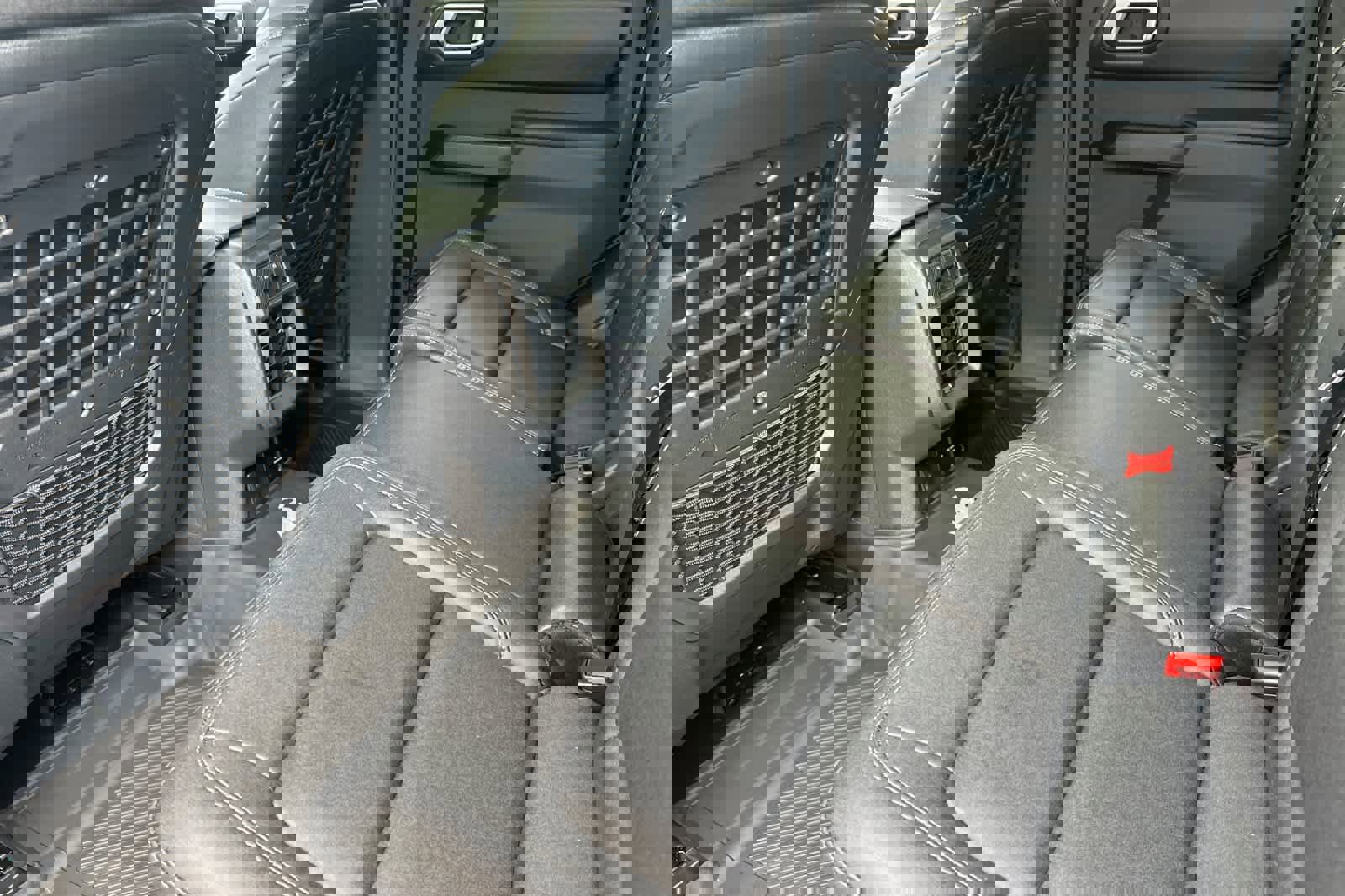 New 2025 Ford Bronco Badlands w/ Sasquatch Package image 4