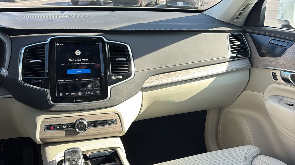 Certified 2023 Volvo XC90 B6 Ultimate AWD/4WD image 7