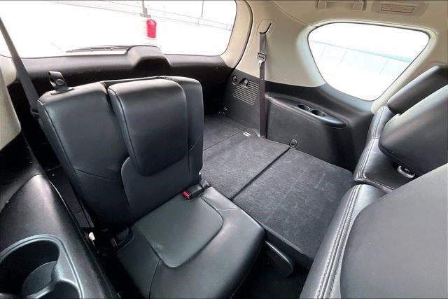 Used 2023 Nissan Armada SV image 33