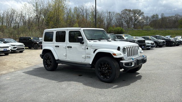 Certified 2023 Jeep Wrangler Unlimited Sahara w/ Cold Weather Group AWD/4WD image 2