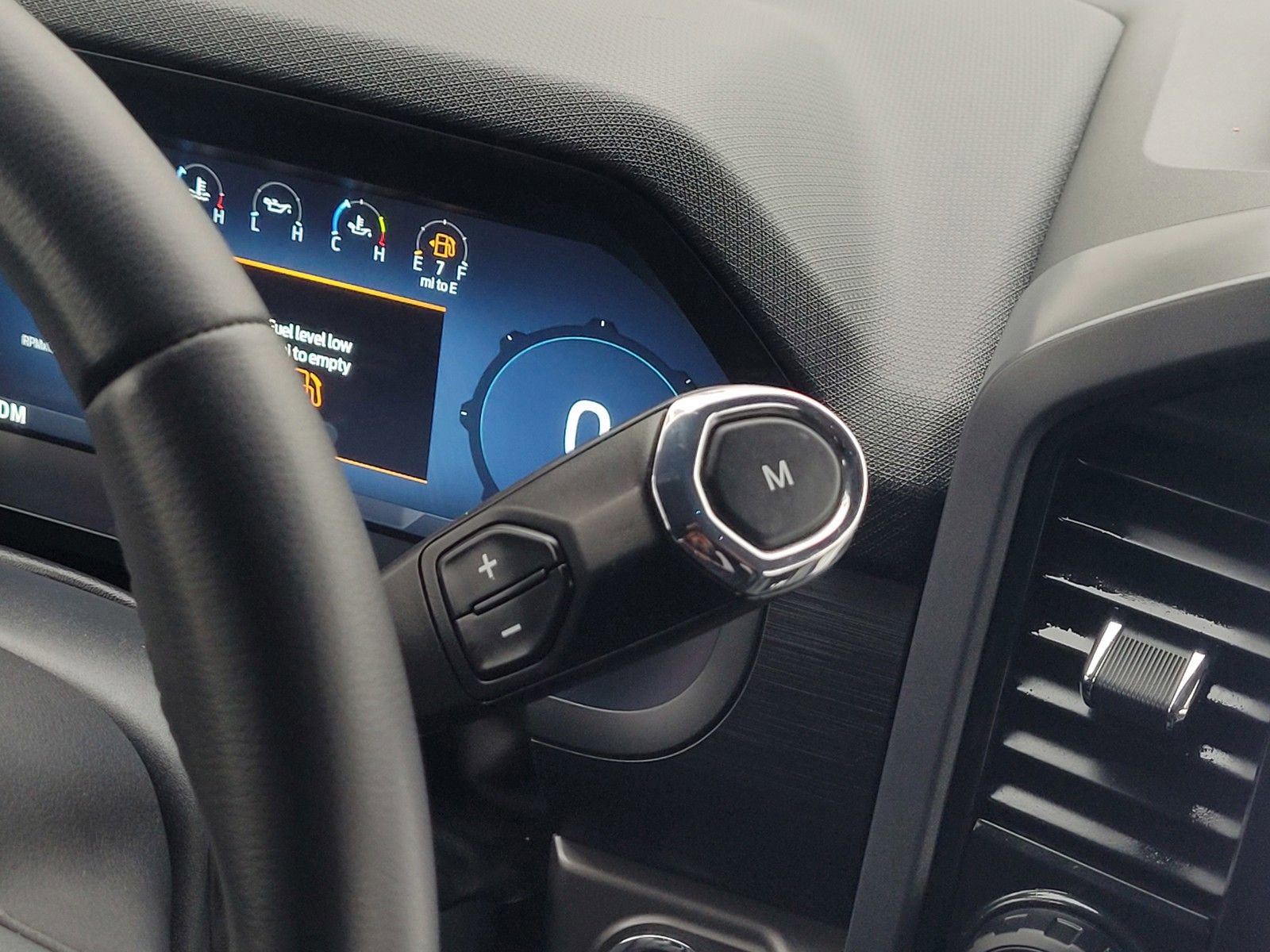 Used 2024 Ford F150 XLT w/ Equipment Group 302A MID image 26