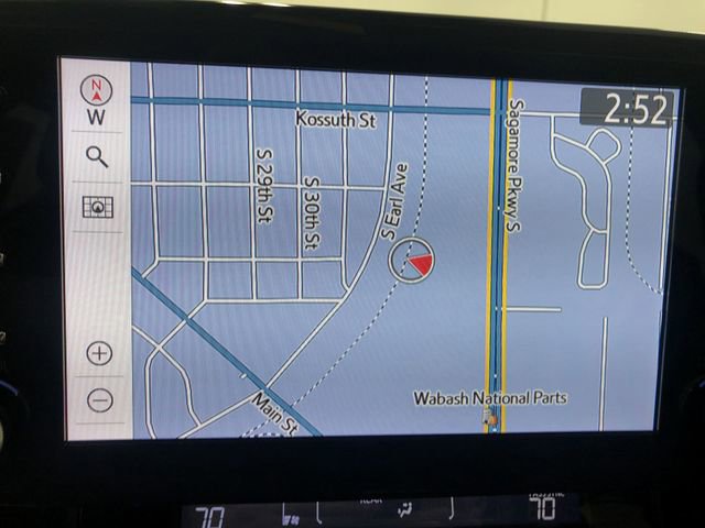 Used 2022 Toyota Sienna Platinum image 21