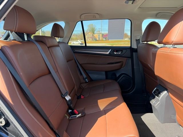 Used 2019 Subaru Outback 2.5i Touring image 15