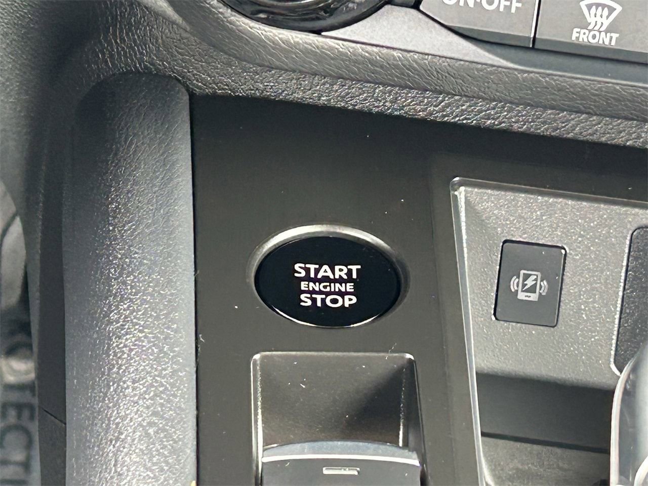 New 2026 Nissan Kicks SV image 23