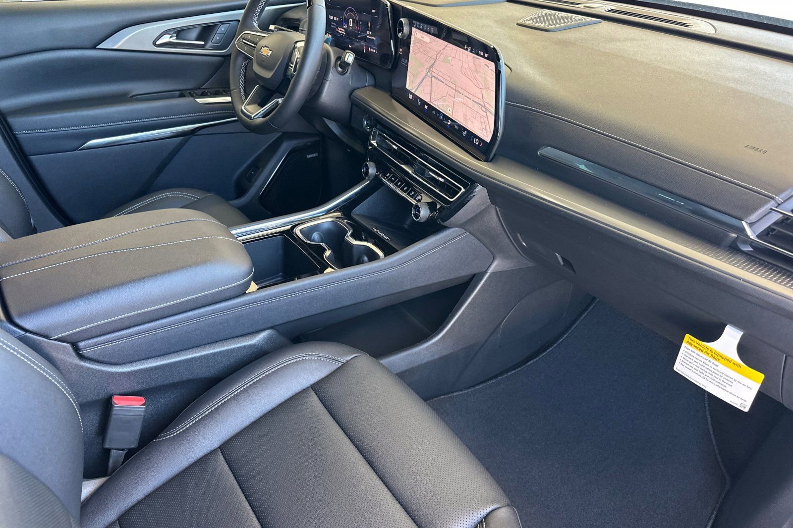 New 2026 Chevrolet Traverse LT w/ Enhanced Driving Package image 17