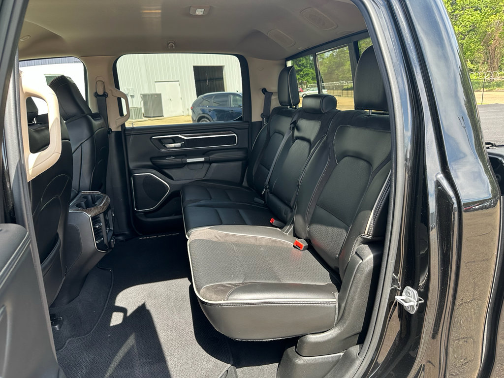 Used 2019 RAM 1500 Laramie image 9