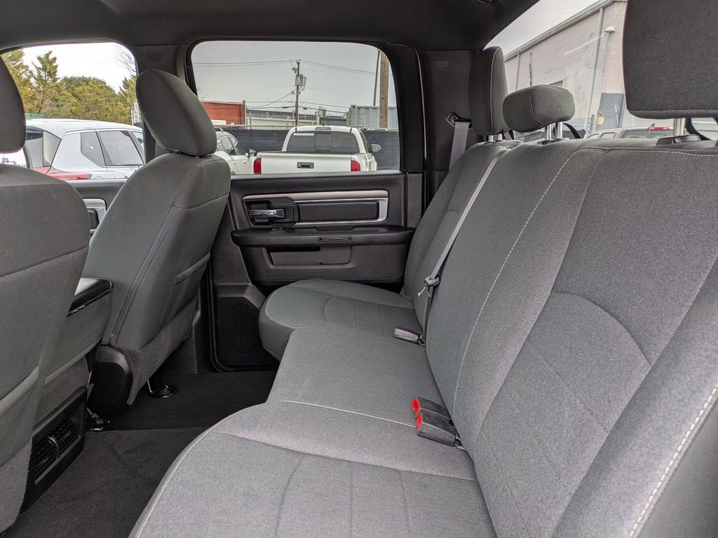 Used 2024 RAM 1500 Classic Warlock image 15