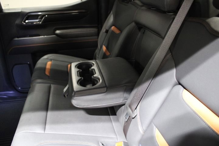 Certified 2024 GMC Sierra 1500 AT4 w/ Technology Package image 25