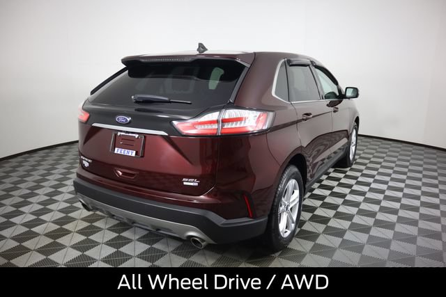 Used 2020 Ford Edge SEL w/ Convenience Package AWD/4WD image 3