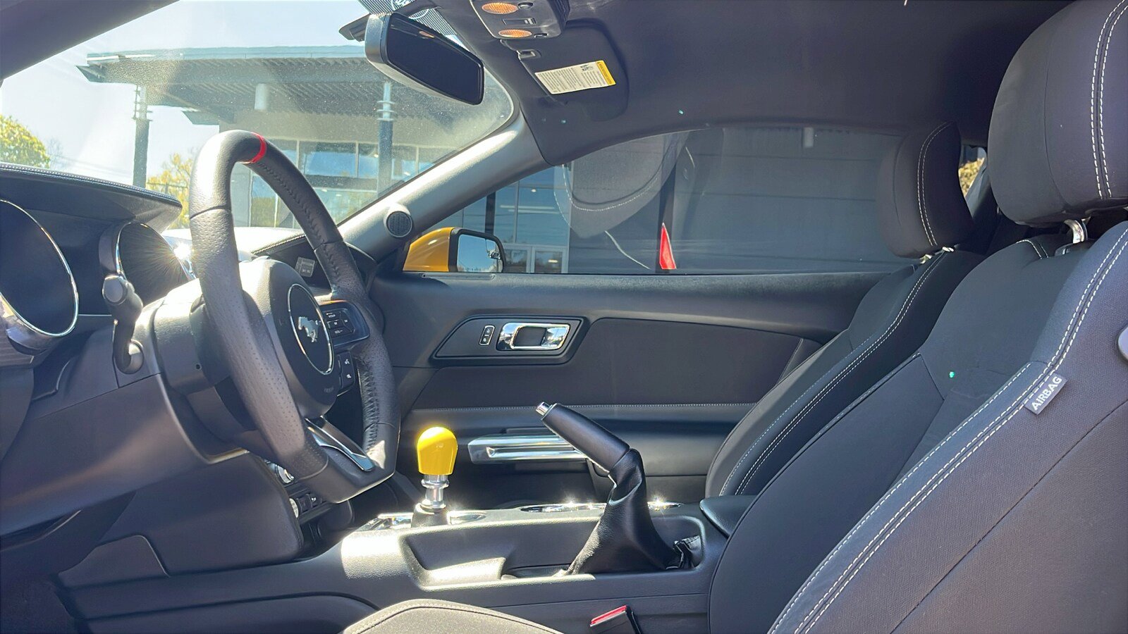 Used 2017 Ford Mustang GT w/ GT Performance Package RWD image 10