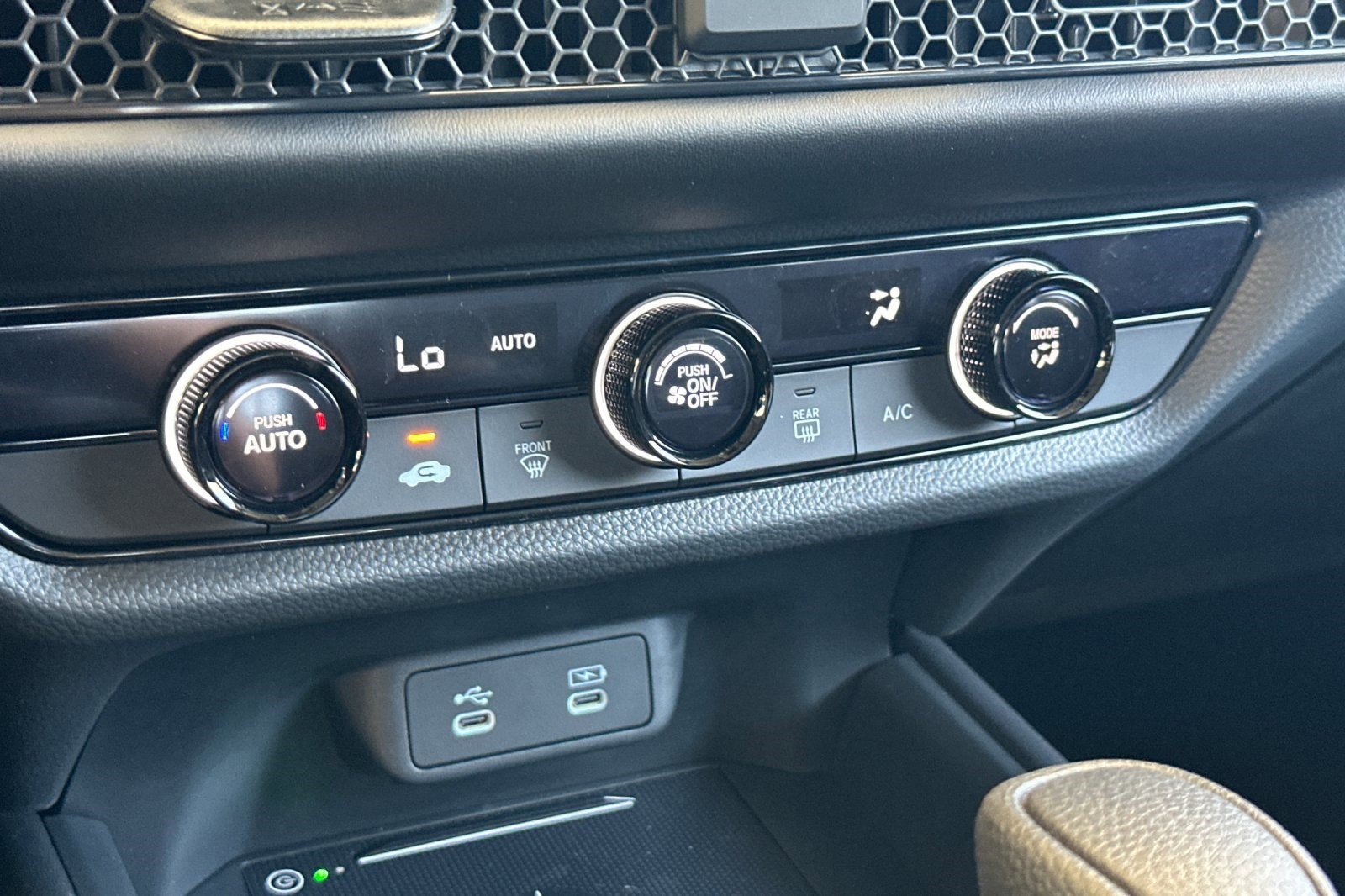 New 2026 Honda HR-V LX image 18