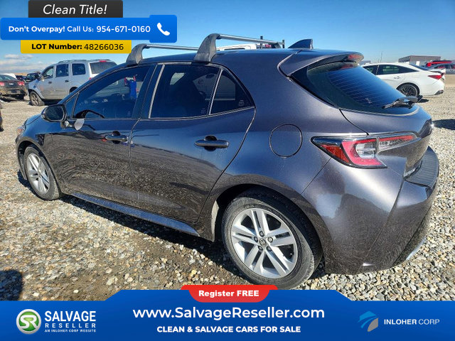 Used 2022 Toyota Corolla SE FWD image 3