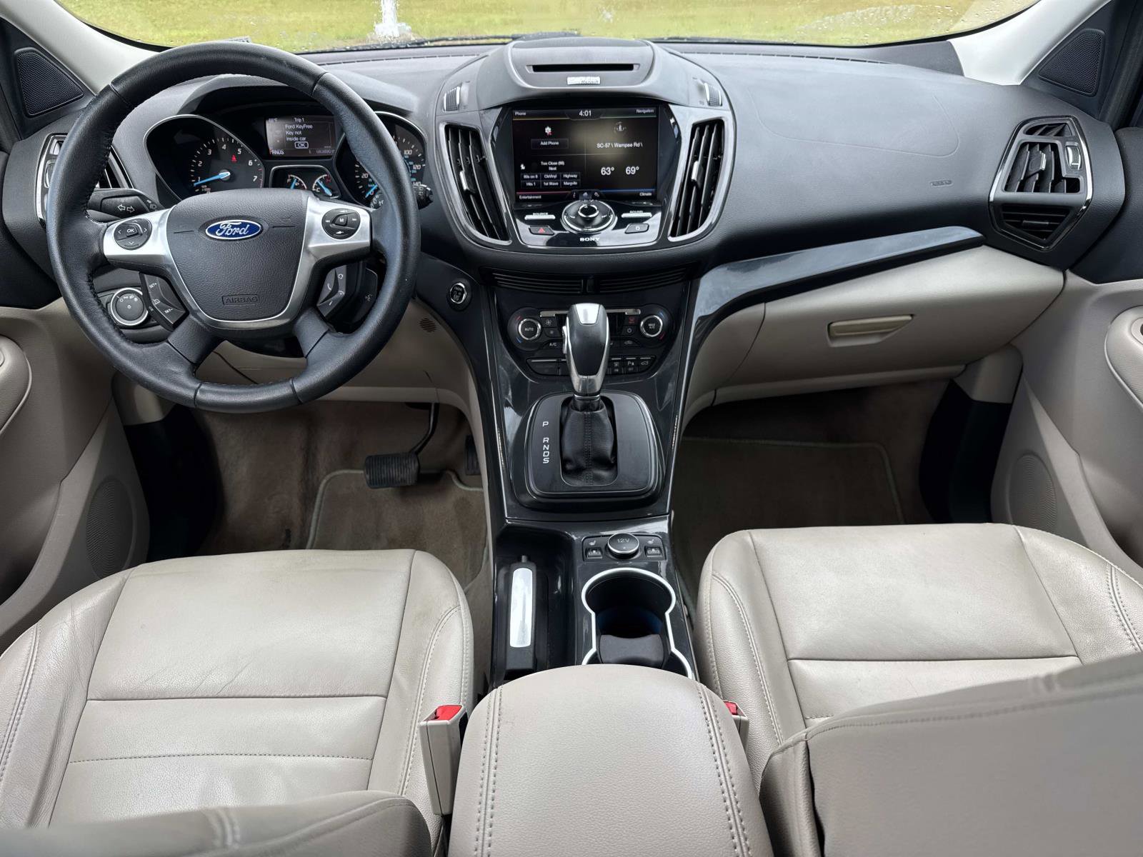 Used 2014 Ford Escape Titanium w/ Equipment Group 401A AWD/4WD image 17