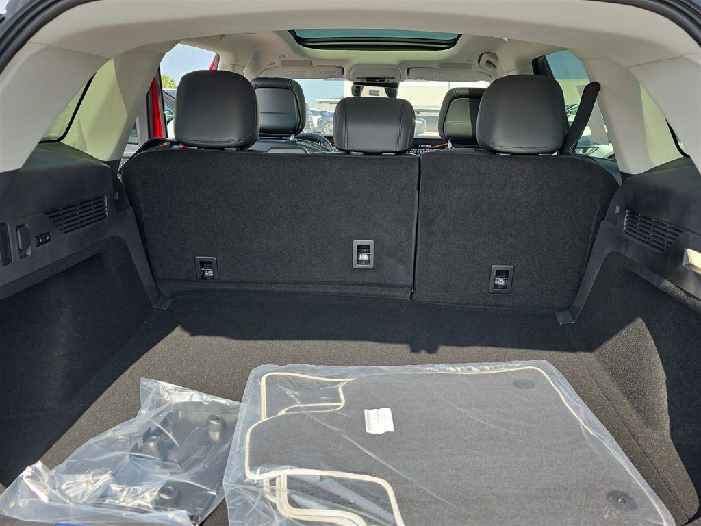 New 2025 Lincoln Nautilus Reserve image 29