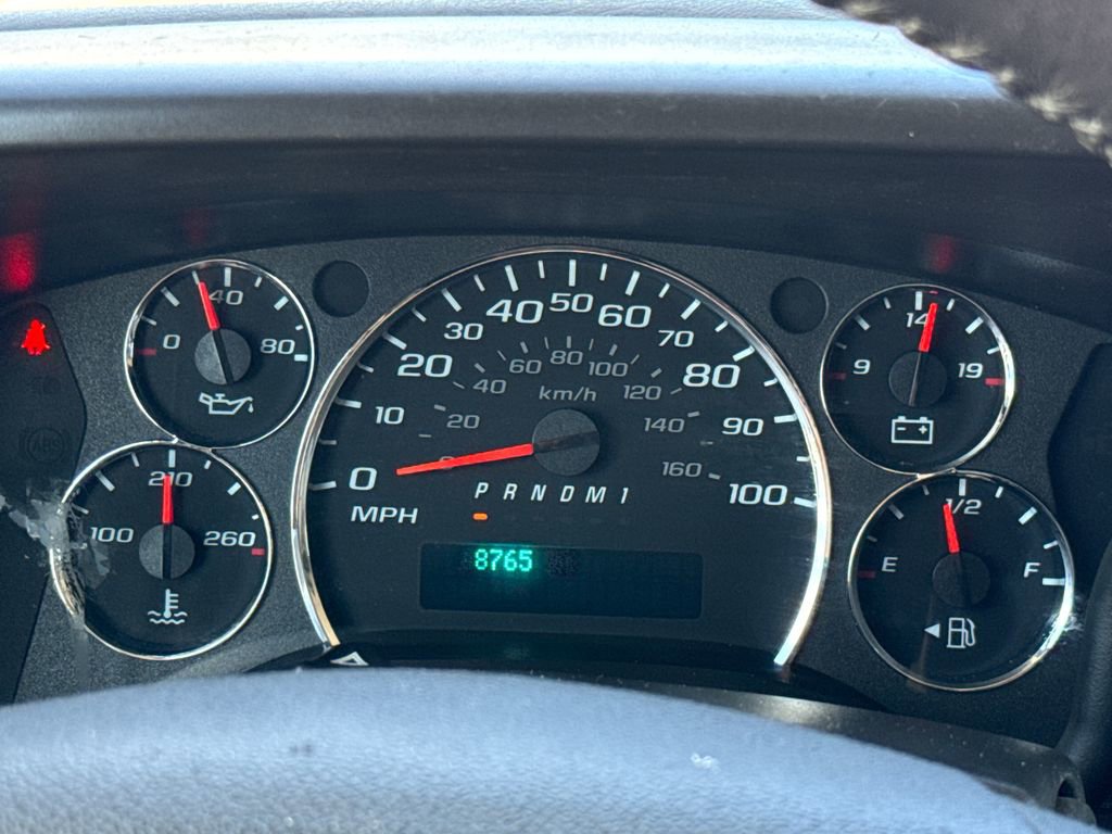 Used 2020 Chevrolet Express 2500 w/ Driver Convenience Package image 17