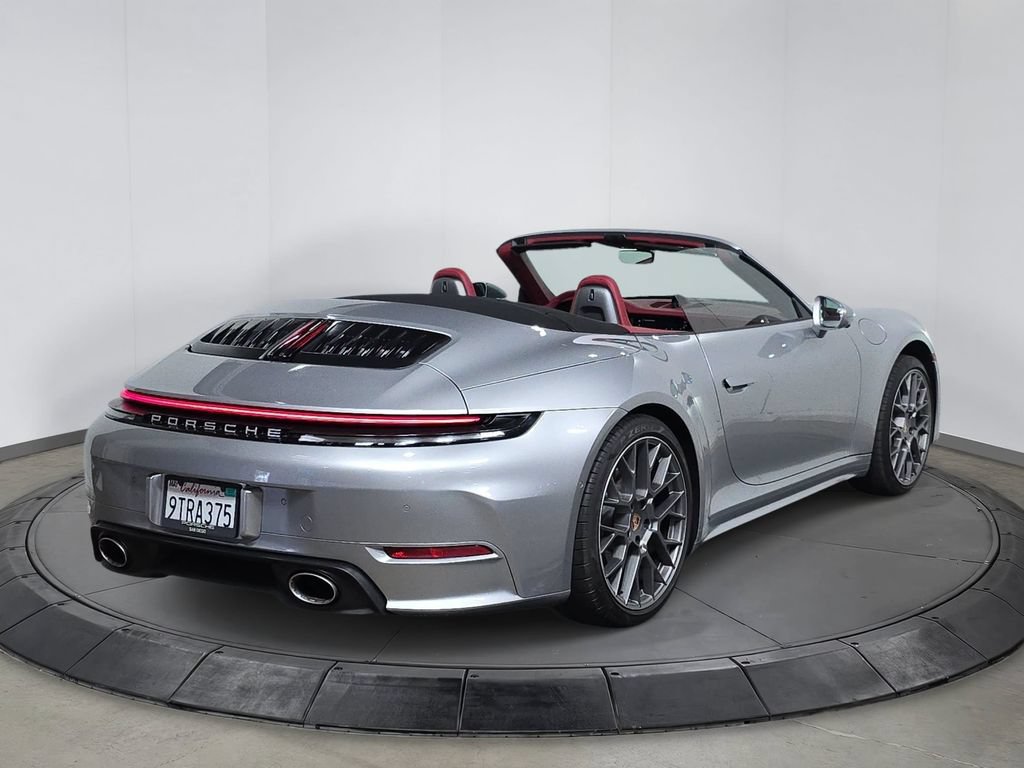 Certified 2025 Porsche 911 Carrera RWD image 7