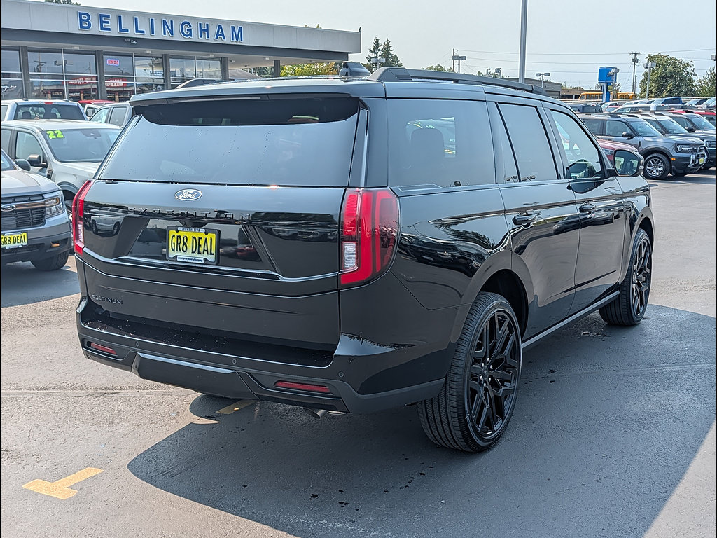 New 2027 Ford Expedition Platinum w/ Stealth Performance Package AWD/4WD image 5