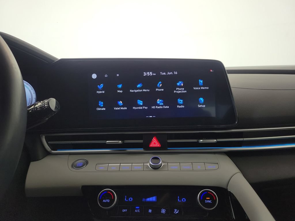 Used 2023 Hyundai Elantra Limited FWD image 20
