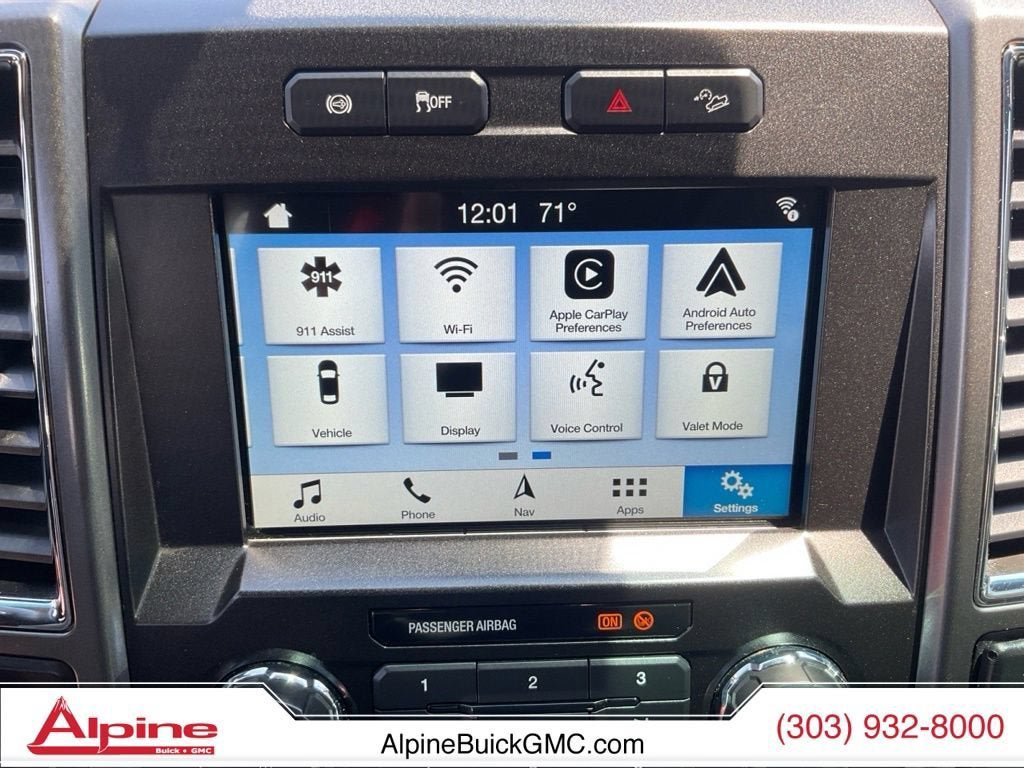 Used 2017 Ford F350 XLT w/ XLT Premium Package AWD/4WD image 17