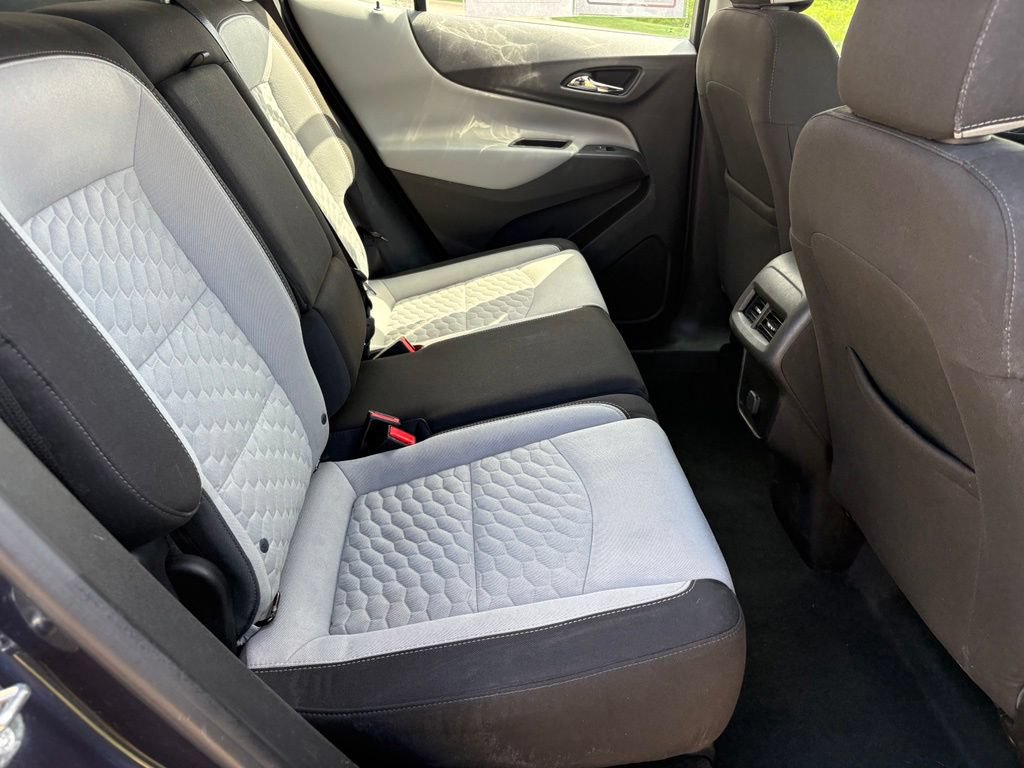 Used 2018 Chevrolet Equinox LS FWD image 31