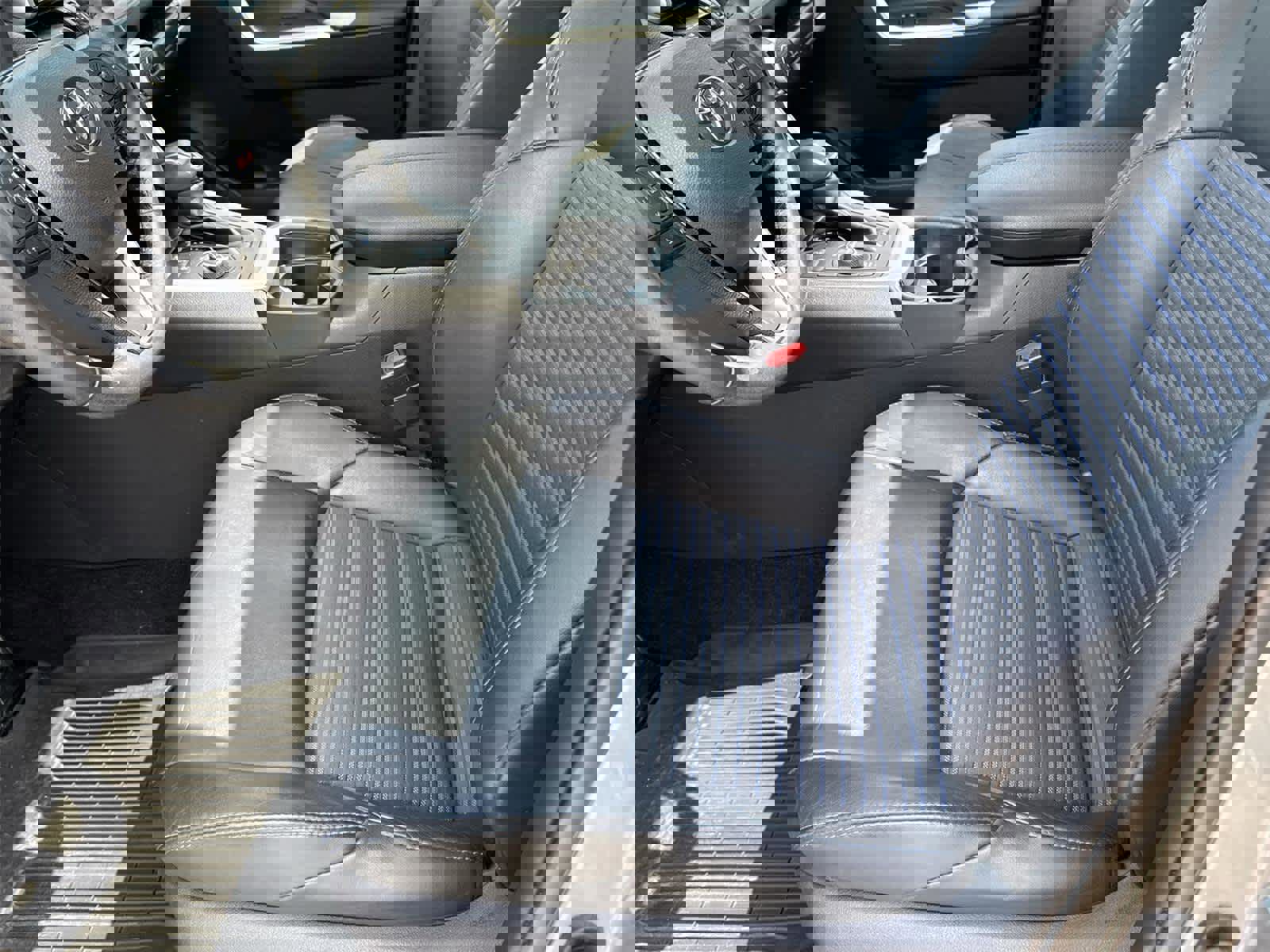 Used 2019 Toyota RAV4 XSE image 11