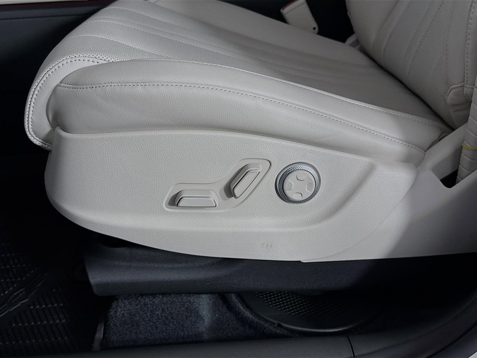 New 2026 Genesis GV80 2.5T image 20