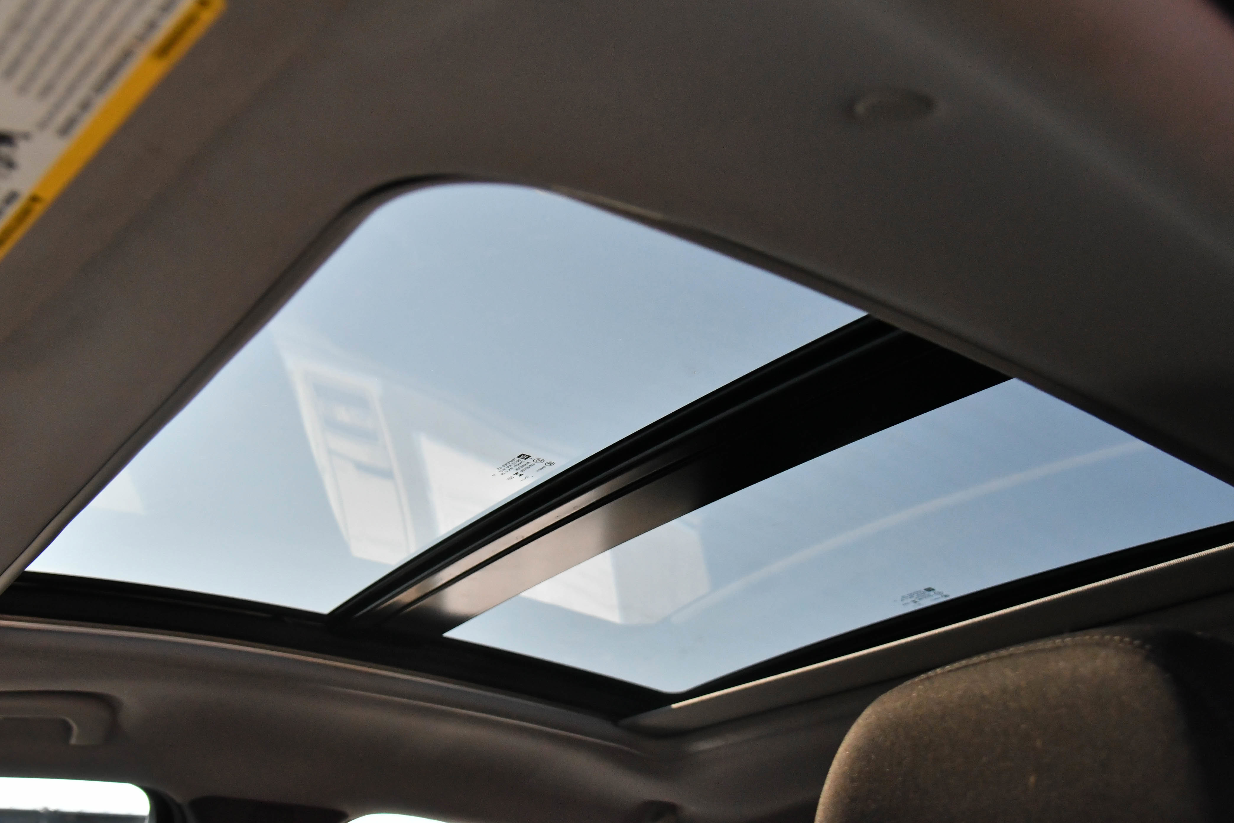 Used 2024 Chevrolet Malibu LT image 32